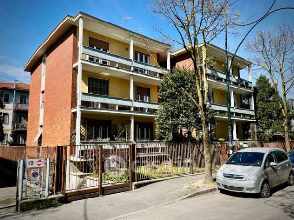Appartamento in residenziale in Viale Piemonte 10