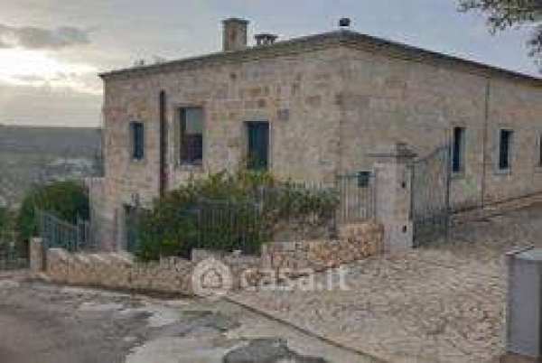 Appartamento in residenziale in Viale delle Viti 39