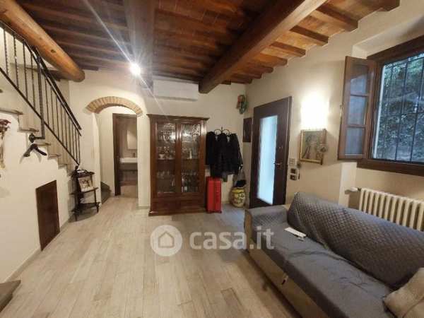 Villetta a schiera in residenziale in Via della Forra