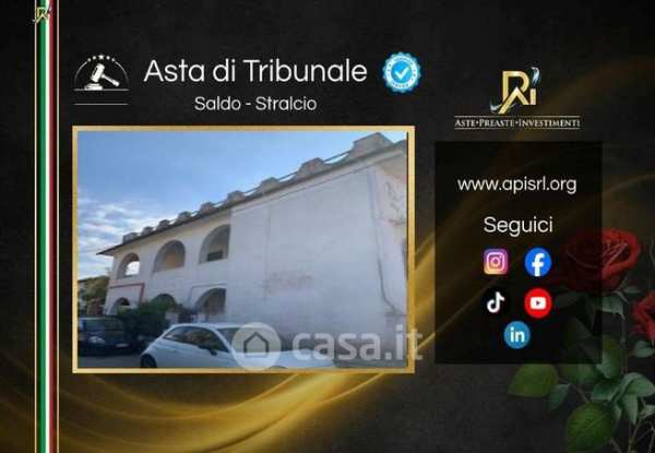 Appartamento in residenziale in Viale dei Pini Nord 24