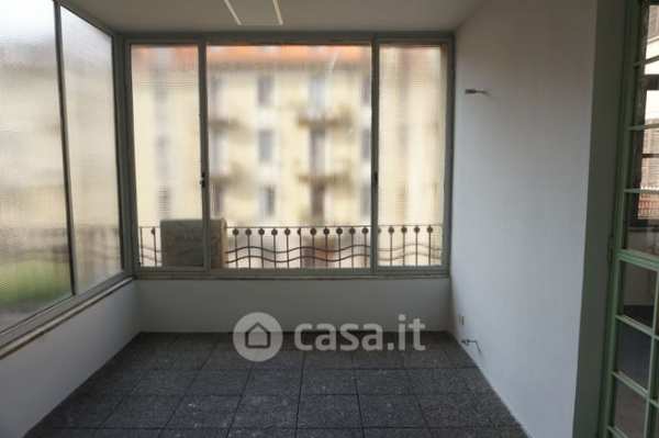 Ufficio in commerciale in Via Paolo Sacchi 26