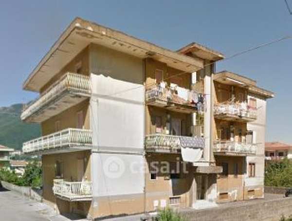 Appartamento in residenziale in Via Aniello Salsano 50
