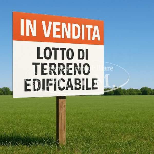 Terreno edificabile in residenziale in Via Leonardo da Vinci