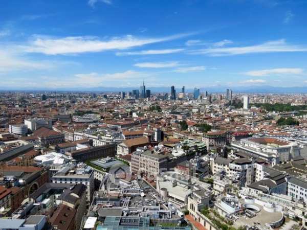 Attivitã /licenza (con o senza mura) in commerciale in Corso Lodi