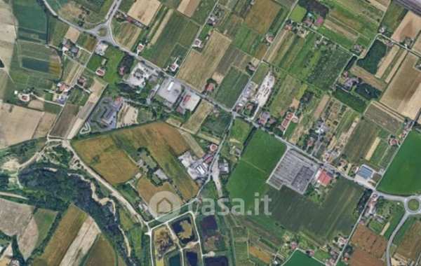 Capannone in commerciale in Strada Statale 9 Via Emilia