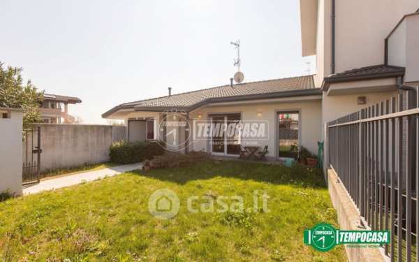 Villa in residenziale in 