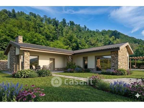 Casa indipendente in residenziale in 