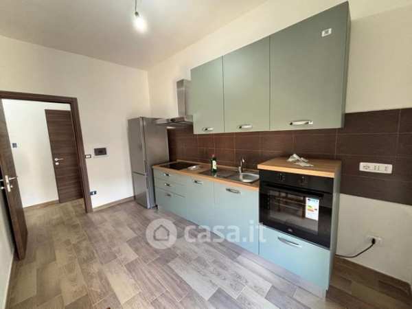 Appartamento in residenziale in Via Adda