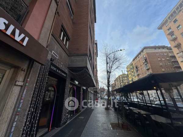 Ufficio in commerciale in Via delle Cave 42