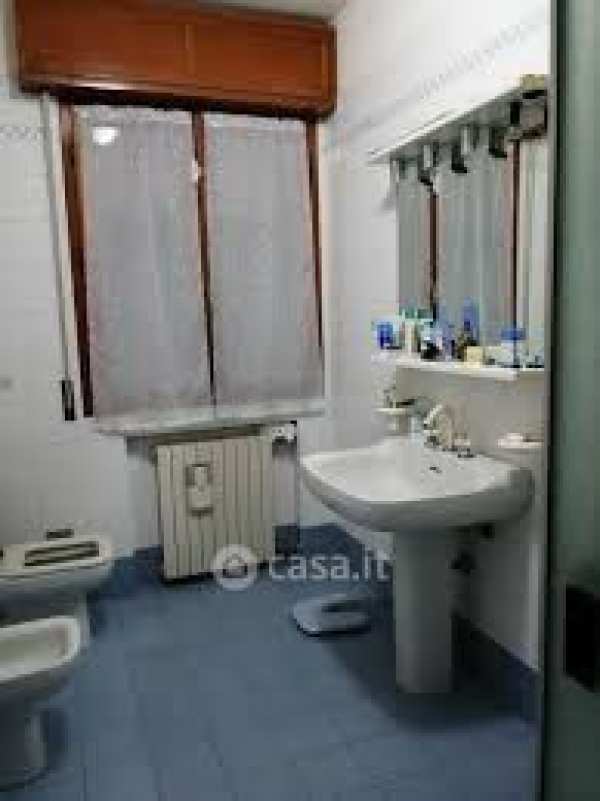 Appartamento in residenziale in Via Albidona 9