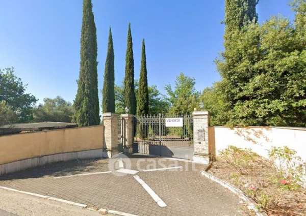 Villa in residenziale in Via Monte del Lavatore 9