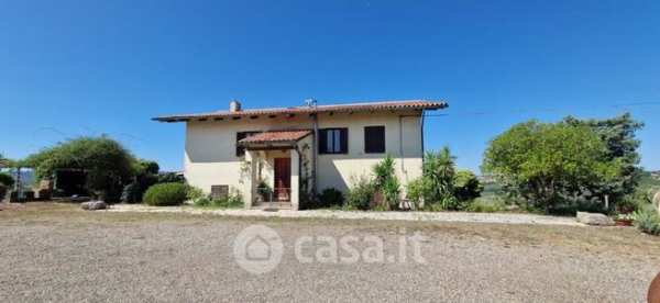 Casa indipendente in residenziale in santarello