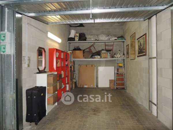 Box/posto auto in residenziale in Via Giovanni Zambelli 6 /A