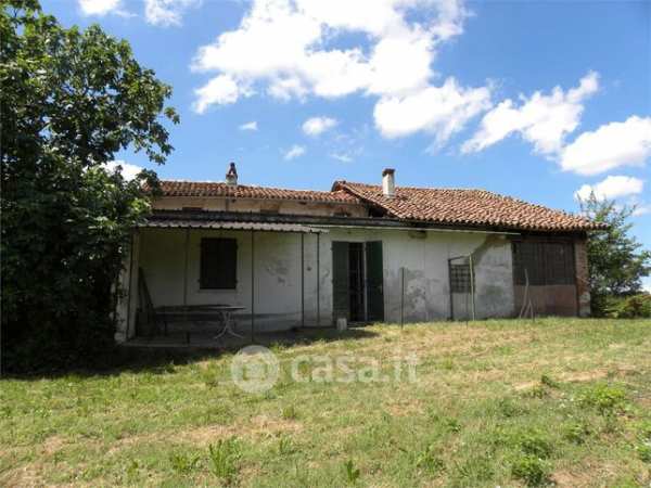 Rustico/casale in residenziale in 