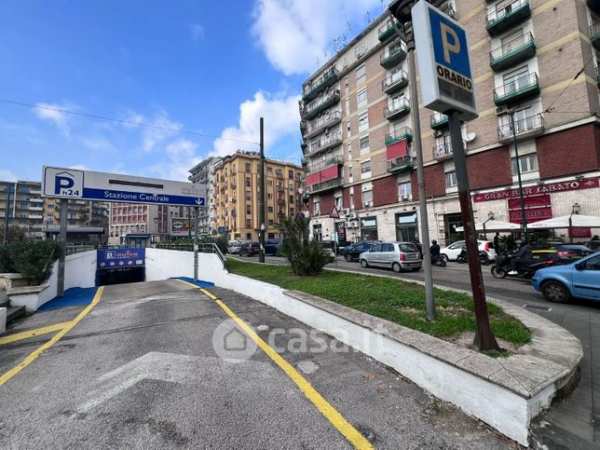 Box/posto auto in residenziale in Piazza Nazionale