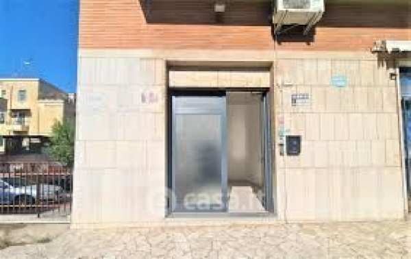 Box/posto auto in residenziale in Largo Luigi Antonelli 25