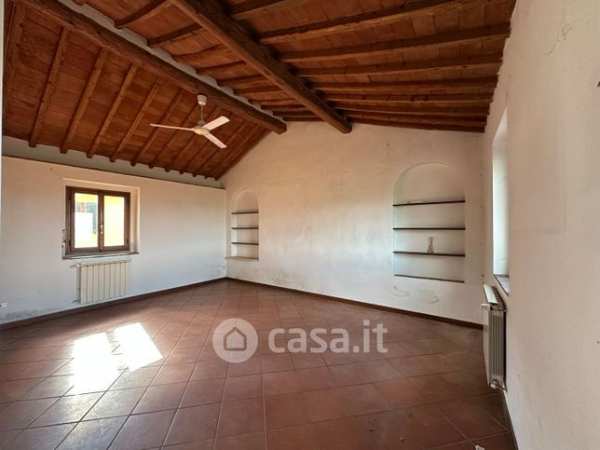Appartamento in residenziale in Via Colleramole