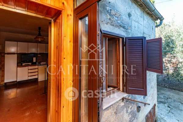 Rustico/casale in residenziale in Via Antica Chiusina 4