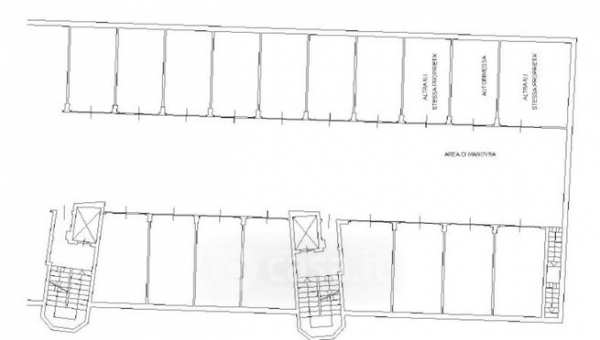 Box/posto auto in residenziale in Via Rivera 47