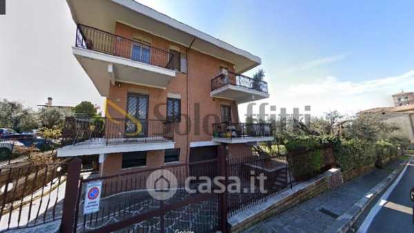 Appartamento in residenziale in Via degli Ulivi 4