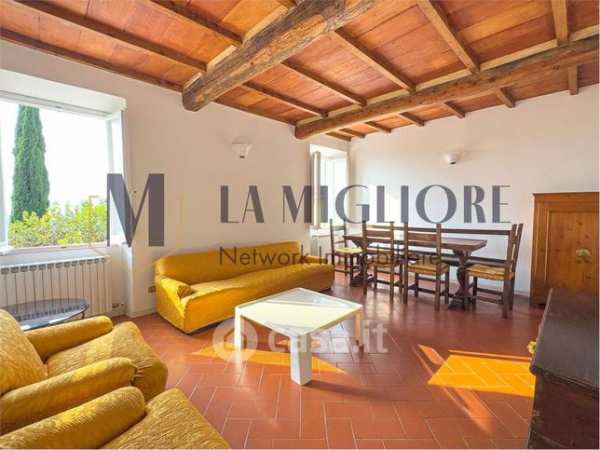 Casa indipendente in residenziale in Via di Felceti