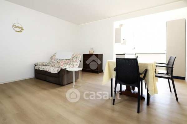 Appartamento in residenziale in Via Radici in Piano 324 /1