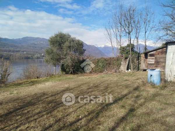 Terreno agricolo in commerciale in Via Sada 3