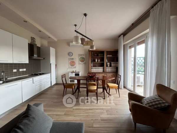 Appartamento in residenziale in Lungarno Cristoforo Colombo