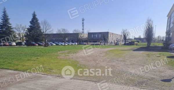 Terreno edificabile in residenziale in Via Cà Giovanelli