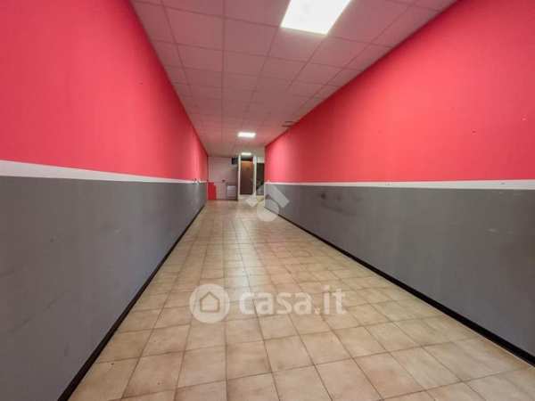 Capannone in commerciale in Via Bergamo 1