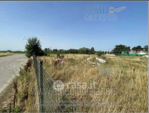 Terreno agricolo in commerciale in Strada Provinciale 69