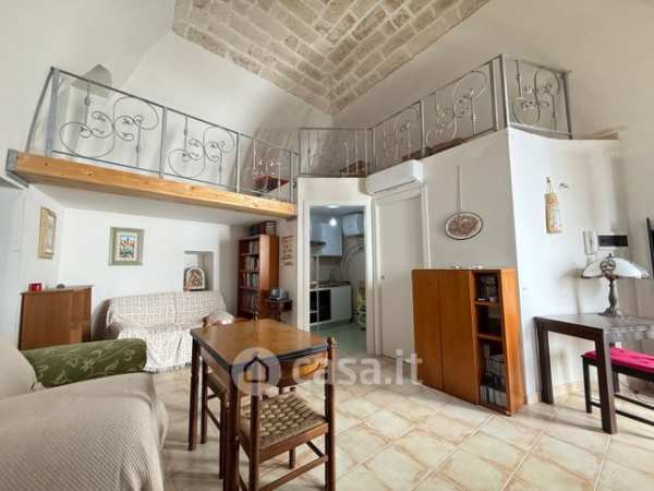 Casa indipendente in residenziale in Via Santo Stefano 9