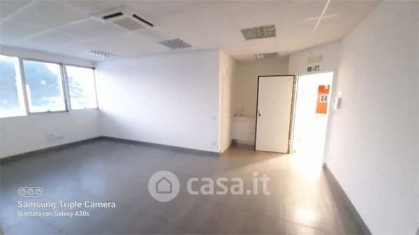 Ufficio in commerciale in Via Eridania 133
