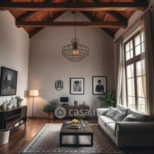 Ufficio in commerciale in 