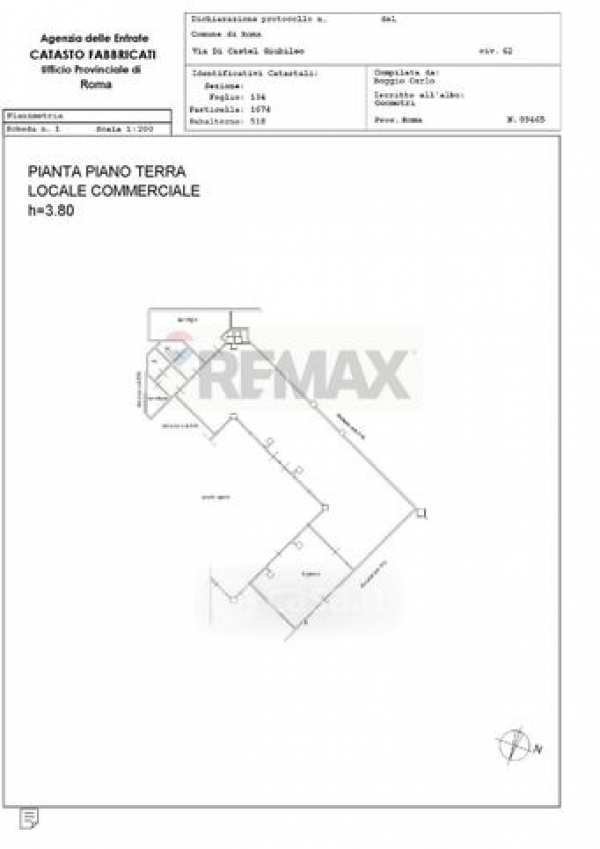 Capannone in commerciale in 