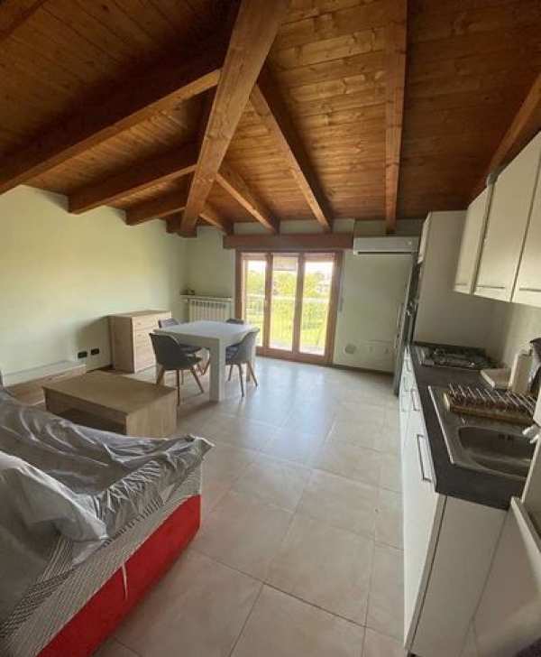 Appartamento in residenziale in Via Vincenzo Bellini 11
