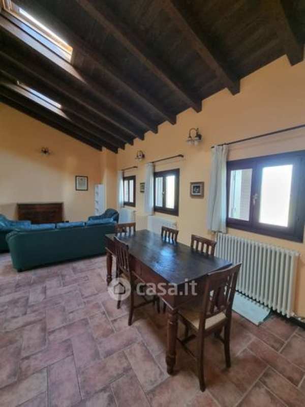 Appartamento in residenziale in Via Abetone Superiore