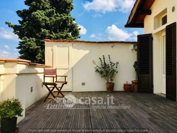 Attico/mansarda in residenziale in Via dei della Robbia