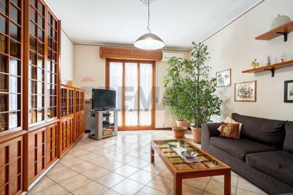 Appartamento in residenziale in Via Alcide de Gasperi 6