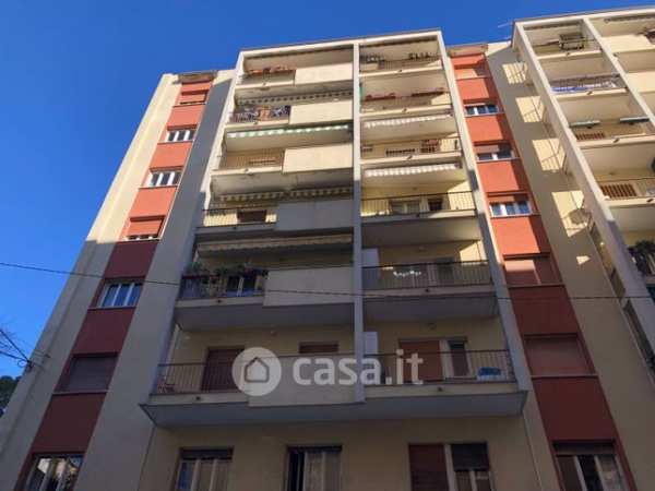 Appartamento in residenziale in Via Zeffirino Pisoni 5
