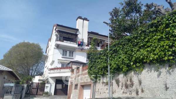 Box/posto auto in residenziale in Via Giovanni Amendola 9