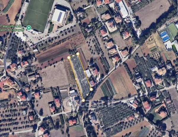 Terreno edificabile in residenziale in Via Santa Cresimata