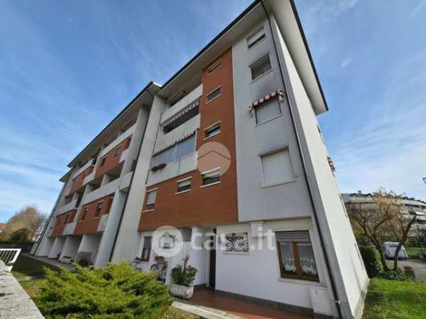 Appartamento in residenziale in Via Mezzaluna 43