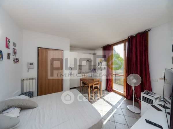 Appartamento in residenziale in la pira 3
