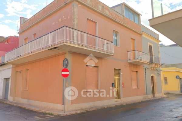 Appartamento in residenziale in Via Sebastiano Sirugo 19