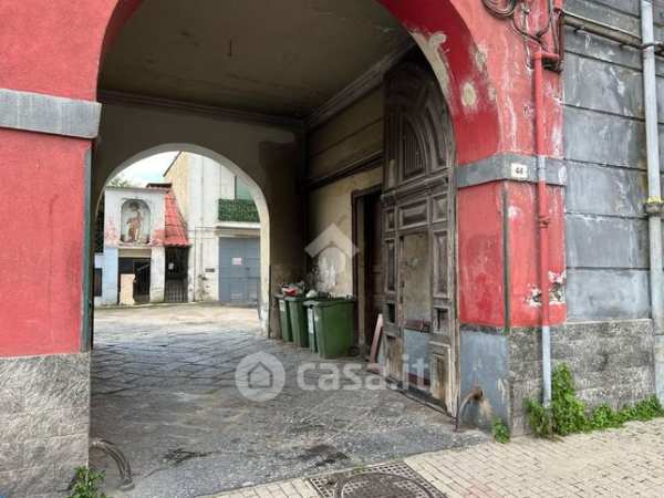 Capannone in commerciale in Via Antonio Locatelli 38