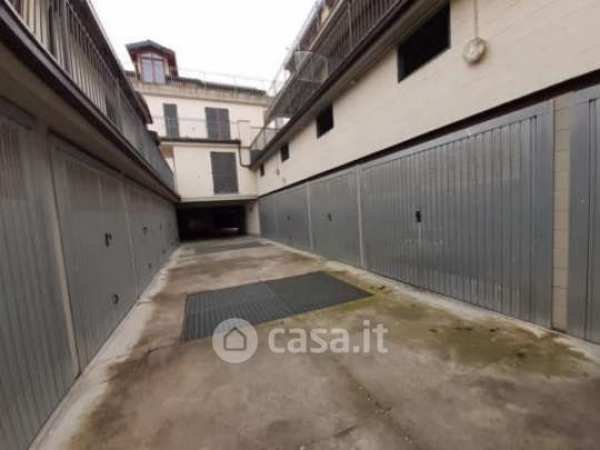 Box/posto auto in residenziale in Via San Carlo