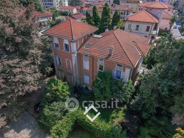 Villa in residenziale in Via Roma 17