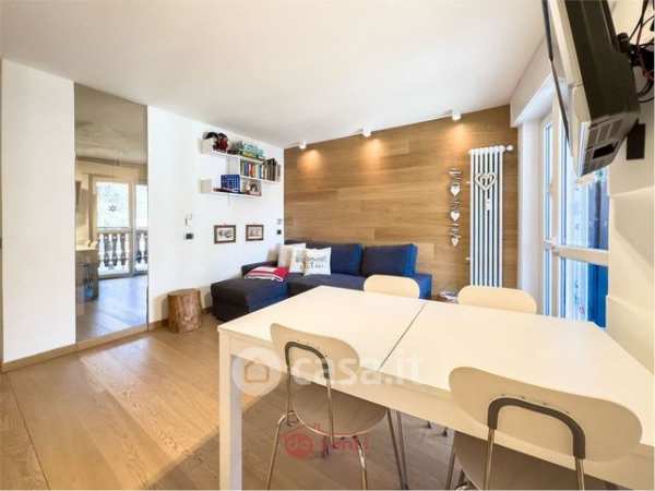 Appartamento in residenziale in Via Andossi 3