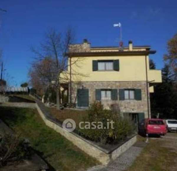 Casa indipendente in residenziale in Via Giacomo Puccini